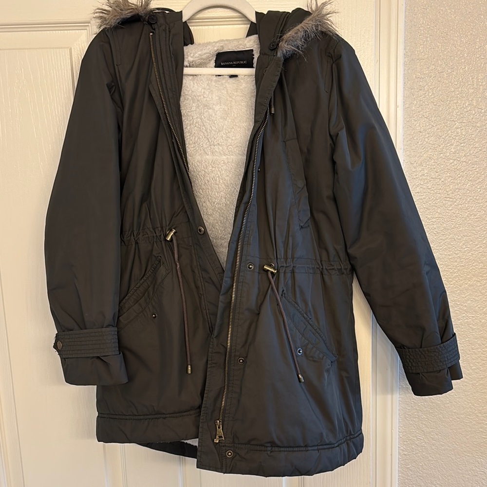Dark Green Hooded Parka with Faux Fur Trim
